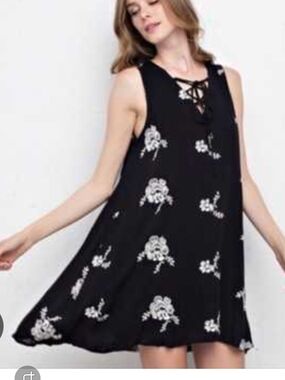 JODIFL Black Sheer, Floral Dress, Sz.M